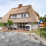 Von Ahrentschildt- Pole Poppenspaeler *
