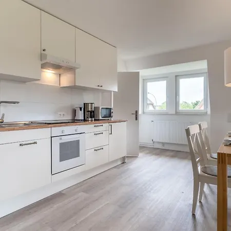 Von Ahrentschildt- Pole Poppenspaeler *