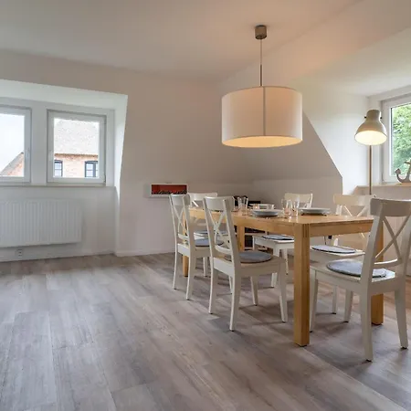 Von Ahrentschildt- Pole Poppenspäler *