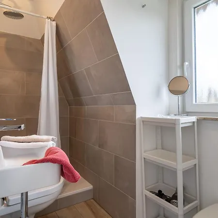 Von Ahrentschildt- Pole Poppenspäler * Sankt Peter-Ording