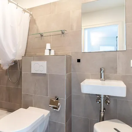 Von Ahrentschildt- Pole Poppenspaeler Apartamento Böhl