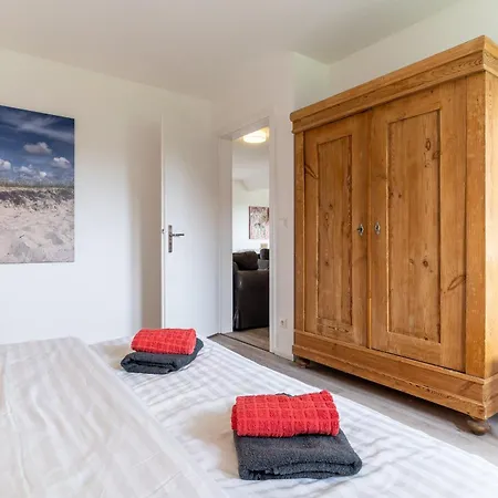 Von Ahrentschildt- Pole Poppenspäler *