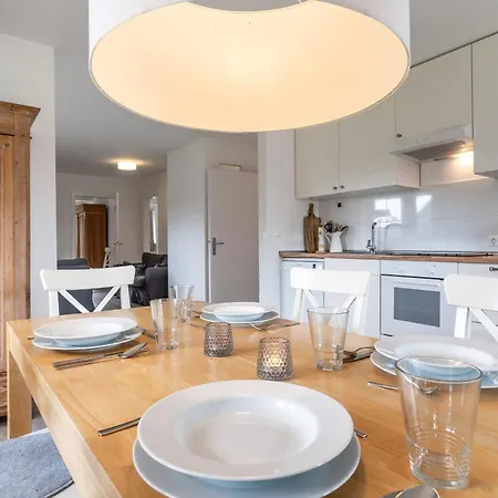 Von Ahrentschildt- Pole Poppenspaeler * Sankt Peter-Ording