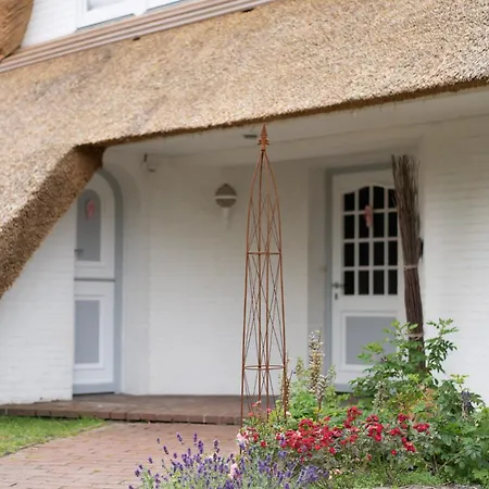 Von Ahrentschildt- Pole Poppenspäler * Sankt Peter-Ording